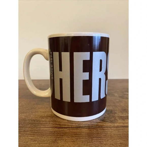 HERSHEY'S MILK CHOCOLATE Ceramic Coffee Cup Mug 12 oz Hershey's Milk Chocolate - Picture 1 of 6
